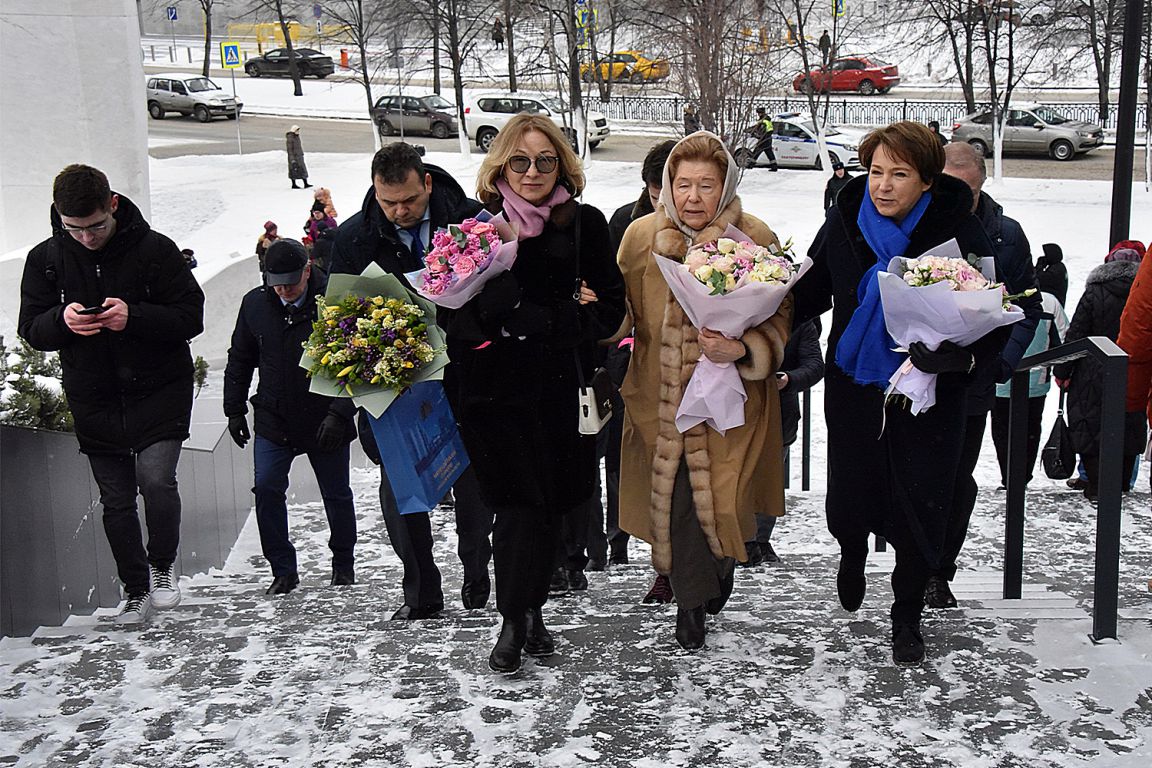 Родные и близкие Бориса Ельцина отметили его 89-летие в Екатеринбурге -  «Уральский рабочий»